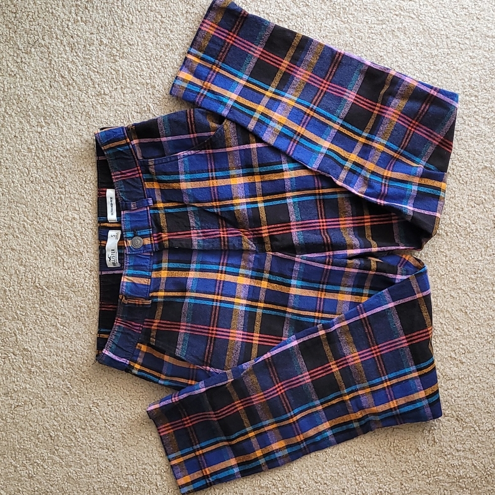 Hollister ultra high rise pants, size S, paid